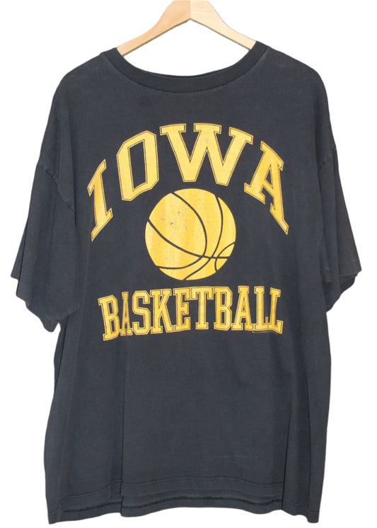 IOWA BASKETBALL TEE (XL/XXL)